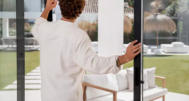 Sliding Screen Door Maintenance for Closing Issues in Ives Estates, FL